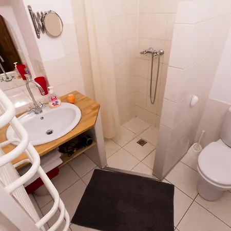 Apartment Forum